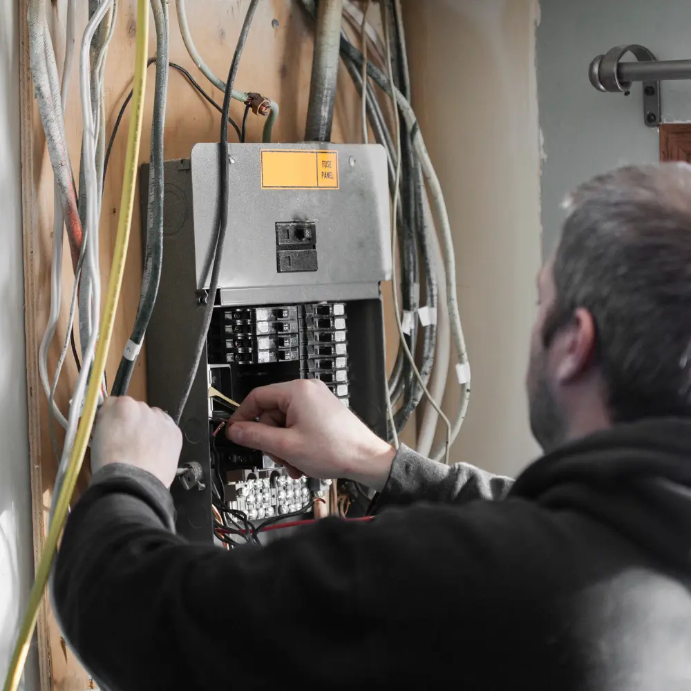 High-Capacity Villa Circuit Panel Installation